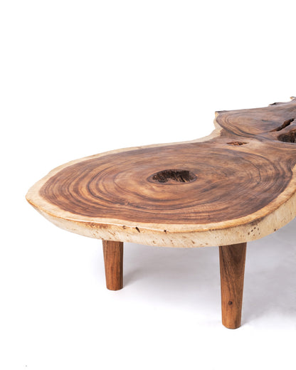 Mesa de centro de madera maciza natural de samán Moni tronco rustico, hecha a mano con acabado natural y patas de madera, 46 cm Alto 200 cm Largo 100 cm Profundidad, origen Indonesia