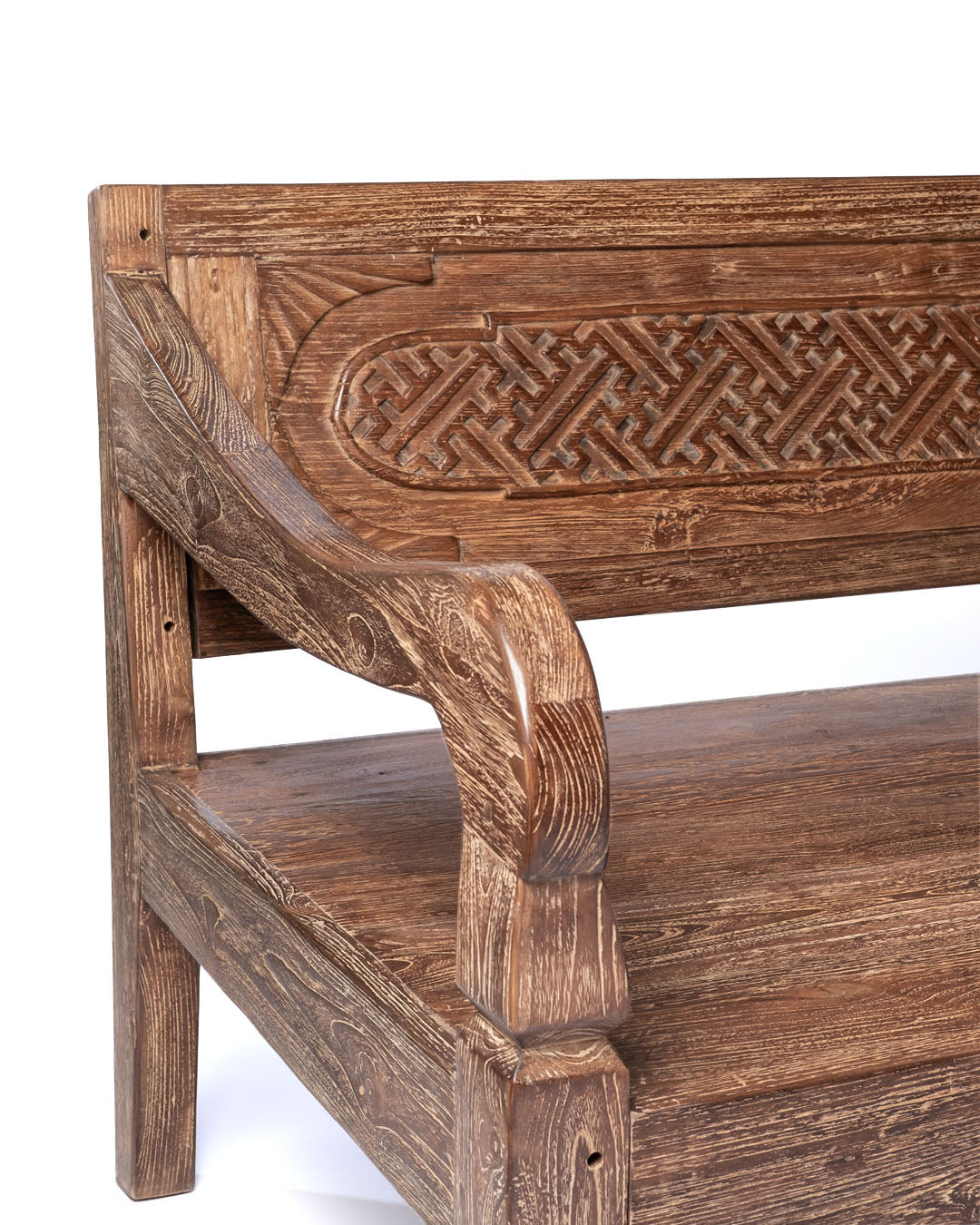 sofa de madera natural macizo de teca Batu Karas, tallado a mano con apoya brazos y respaldo, acabado natural, altura 85 cm largo 205 cm ancho 100 cm, fabricado en Indonesia