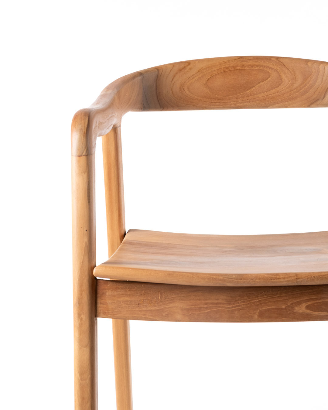 Taburete de madera maciza de teca estrella, hecho a mano con respaldo y apoya brazos, origen Indonesia