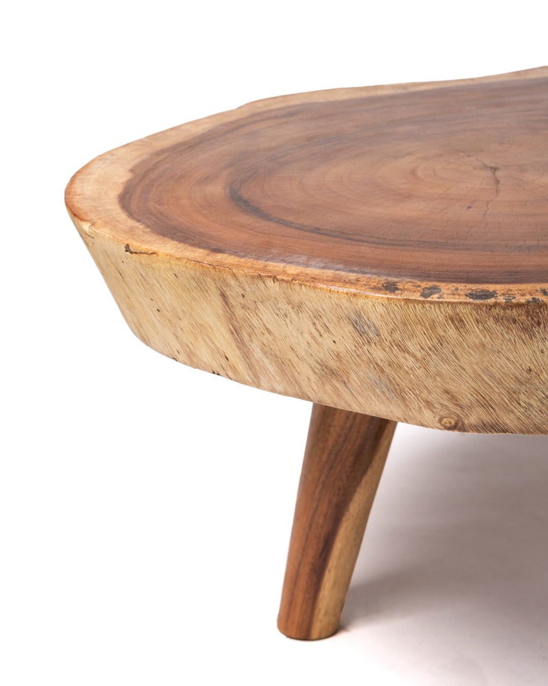 Mesa de centro de madera maciza natural de samán Puna tronco rustico, ovalada, hecha a mano con acabado natural y patas de madera, 52 cm Alto 140 cm Largo 70 cm Profundidad 12 cm Espesor mesa, origen Indonesia