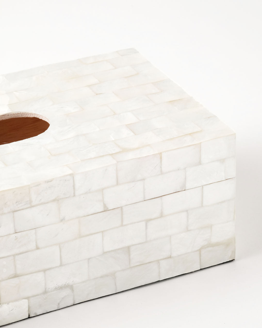 Buton Mother of Pearl Tissue Holder