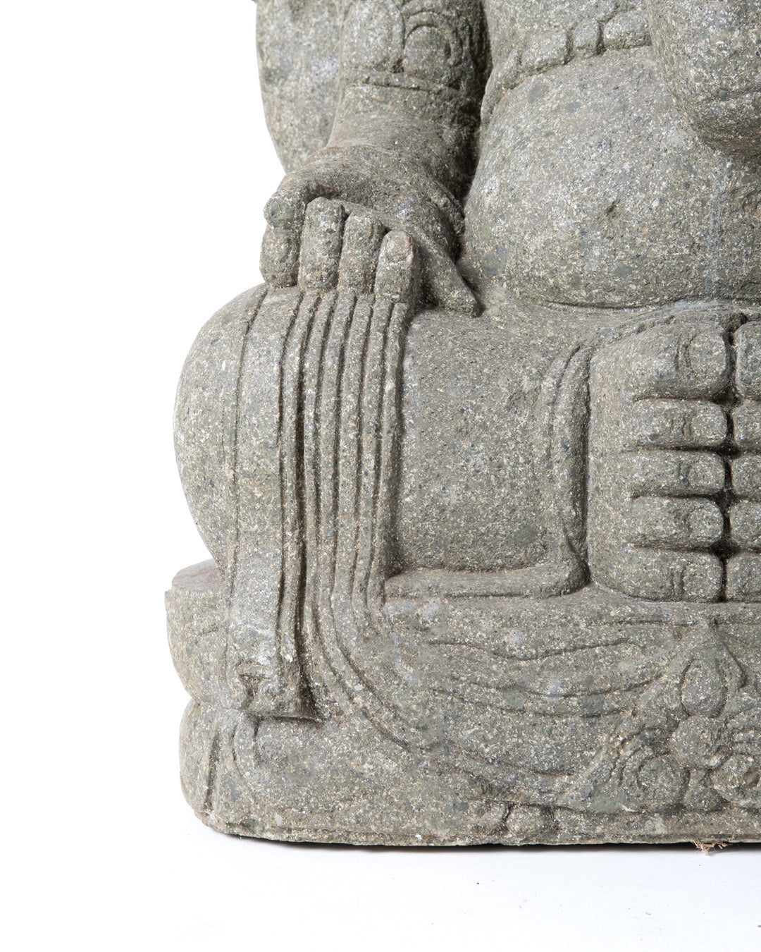 Estatua de piedra de rio Gigante Ganesha y Rangda, tallada a mano por artesanos en una sola pieza, con acabado natural,  altura 80 cm largo 36 cm profundidad 55 cm, fabricada en Indonesia