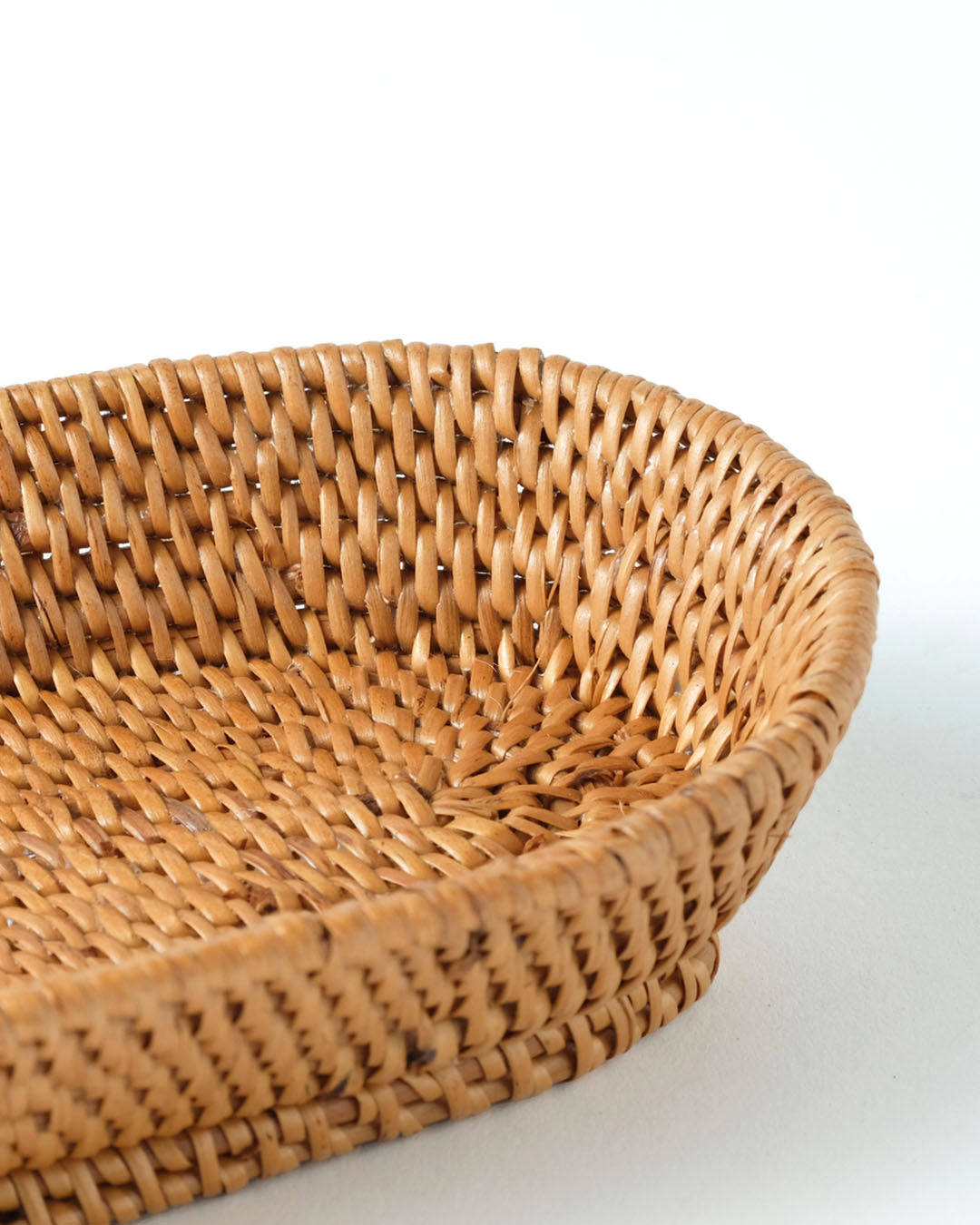 Jambi halus rattan tray 16 cm