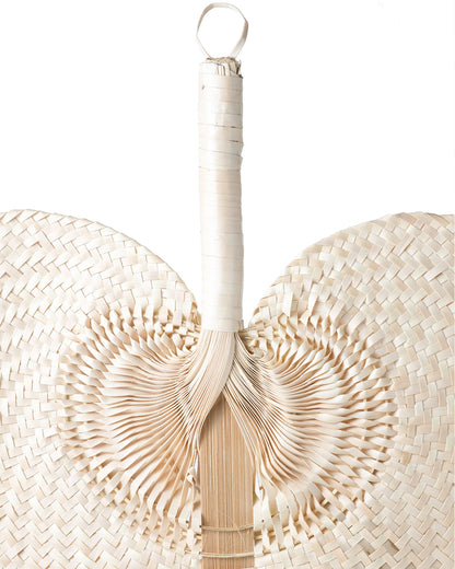 Abanico de ratán natural 100% Karakelong para decoración, tejido a mano 50 cm x 45 cm, acabado blanco o natural de Indonesia