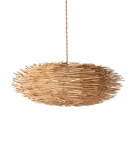 Lampara colgante de techo de ratán natural Soka con forma de nido, hecha a mano con acabado natural, altura 35 cm diámetro 70 cm, origen Indonesia