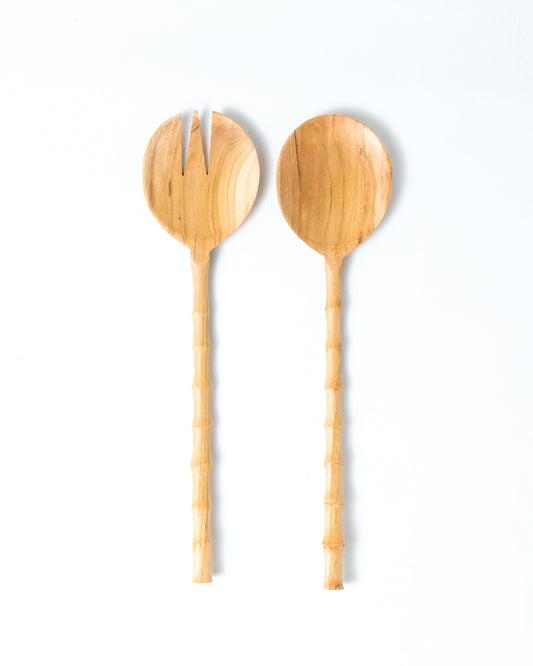 Cucharas de ensalada de madera natural de sawo ergonomicas  Selayar, hechos a mano con acabado natural, largo 30 cm ancho 7,5 cm , origen Indonesia