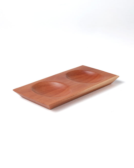 Plato para servir de madera de sawo Roti, hecho a en Indonesia por artesanos, altura 1 cm largo 14 cm profundidad 7,5 cm.