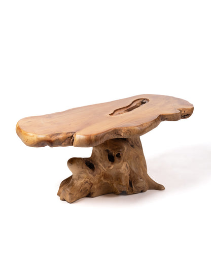 ULTIMA UNIDAD DISPONIBLE! Mesa de centro de madera maciza natural de teca Maratua, hecha a mano con acabado natural, 47 cm Alto 108 cm Largo 54 cm Profundidad, origen Indonesia