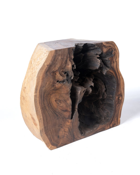 Consola de madera maciza natural de Samán Wotu tronco rustico, hecho a mano acabado natural, 80 cm Alto 105 cm Largo 38 cm Profundidad, Indonesia