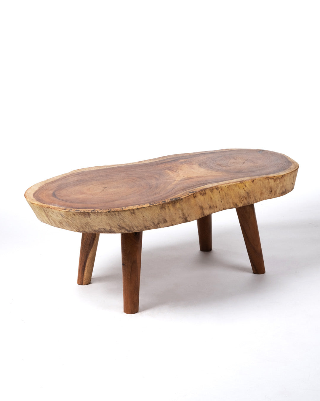 Mesa de centro de madera maciza natural de samán Puna tronco rustico, ovalada, hecha a mano con acabado natural  y patas de madera, 52 cm Alto 140 cm Largo 70 cm Profundidad 12 cm Espesor mesa, origen Indonesia