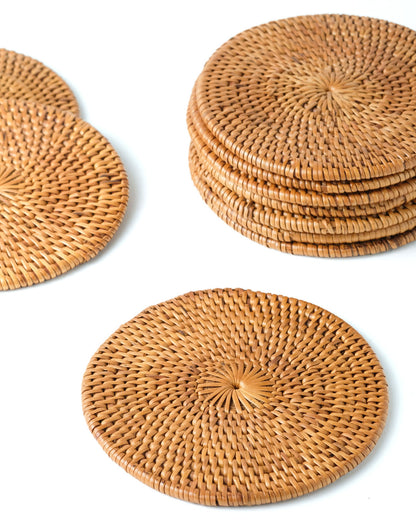 Set de 10 posavasos Parepare de ratán halus echo a mano en Indonesia, Ø10 cm altura 0,3 cm