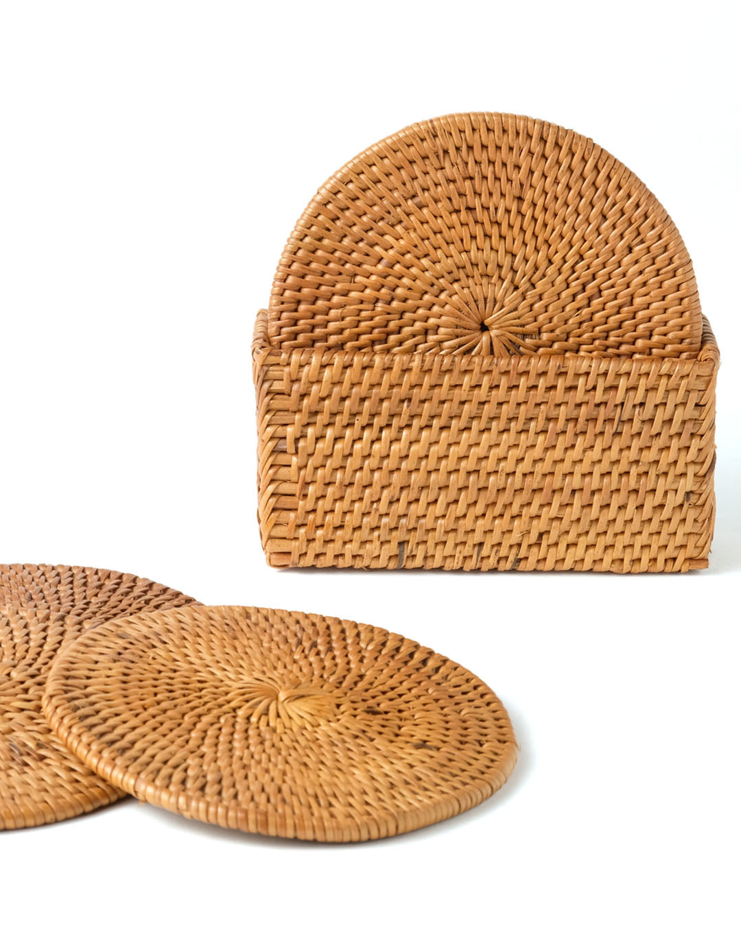 Set of 6 Parepare R round halus rattan coasters