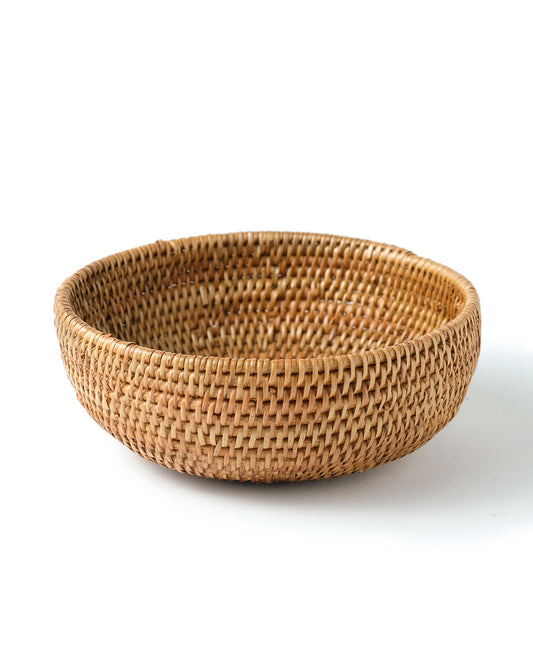 Cesta de ratán 100% natural Saparua decorativa redonda, hecho a mano artesanal, acabado natural de 15 cm de diámetro fabricado en Indonesia