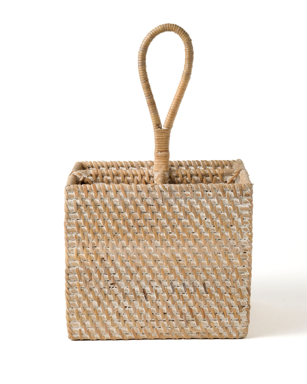 Pekanbaru rattan cutlery holder
