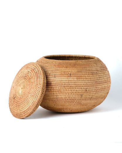 Sumbawa rattan bowl with lid